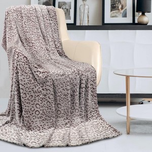 Lomsoe Christmas Throw Blanket for Couch, Holiday Christmas Reindeer Snowflakes Flannel Blanket, Soft, Cozy, Warm Winter Throw Decor. - 1 of 4