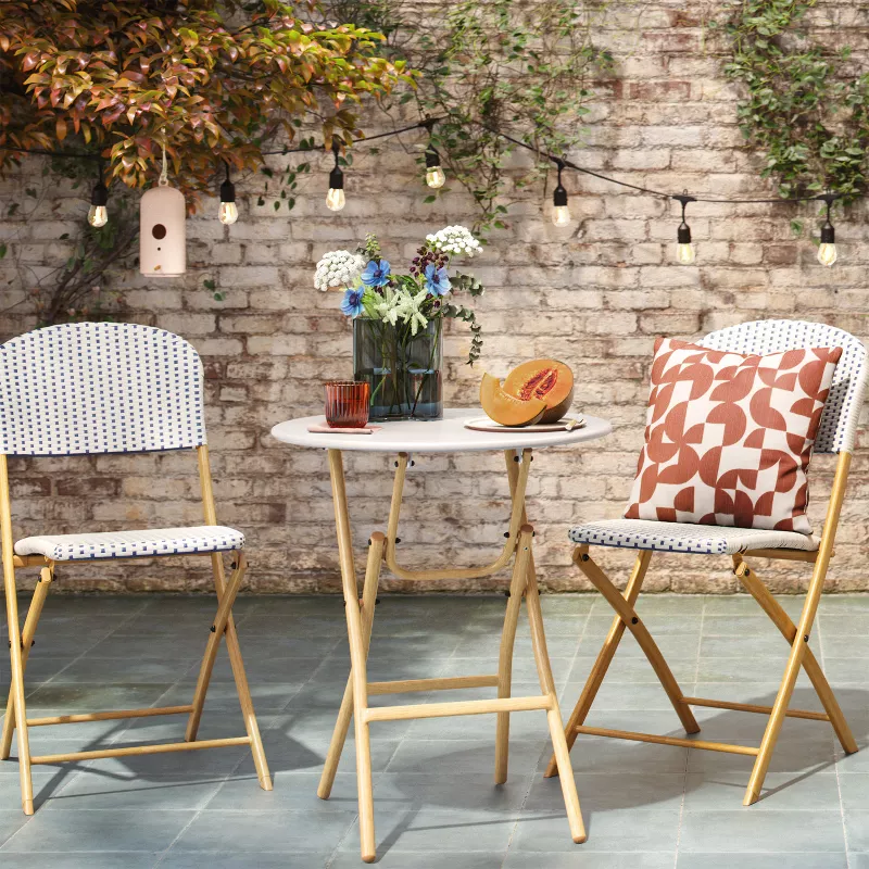 Muebles de mimbre para exterior - dintelo.es  Outdoor patio furniture,  Garden furniture design, Outdoor rooms