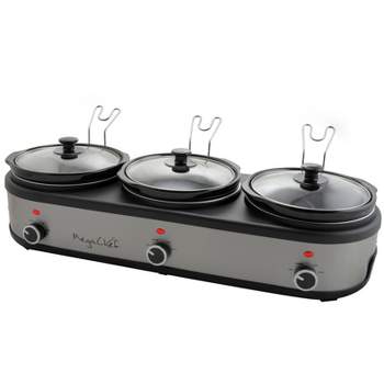 GE Triple Slow Cooker Buffet Server - 3 Pot Food Warmer - Cookers &  Steamers, Facebook Marketplace