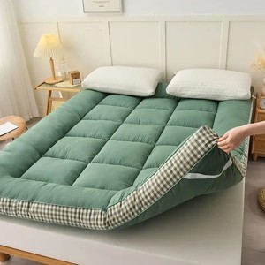 Mattress with checkered three-dimensional edges, 4 colors - 1 of 4