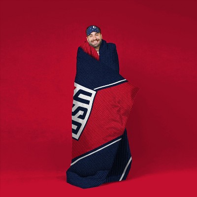 Sleep Squad US Soccer Federation Logo 60 x 80 Raschel Plush Blanket