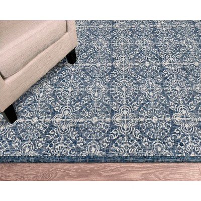 Antique Tile Medallion Navy Synthetic 6'6" x 9'3" Indoor/Outdoor Rug