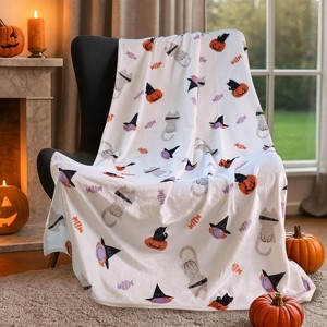 Lomsoe Cozy Printed Blanket Blanket, Flannel Throw Size for Home Decoration, Ultra Soft Throw, Christmas Light. - 1 of 4