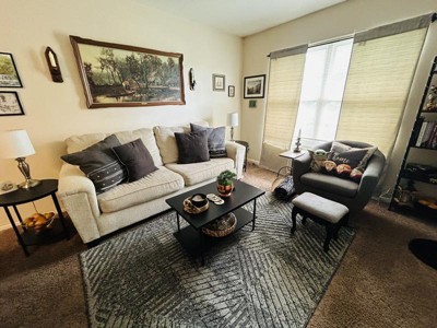 Guest review image 1 of 2, zoom in