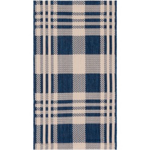 Courtyard CY6201 UV & Stain Resistant Non-Shedding Power Loomed Indoor/Outdoor Rugs - Safavieh - 1 of 4