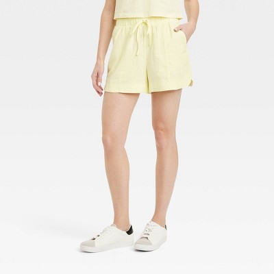 Women's High-Rise Linen Pull-On Shorts - Universal Thread™ Yellow M