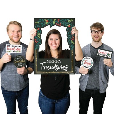 Big Dot of Happiness Rustic Merry Friendsmas - Friends Christmas Party Photo Booth Picture Frame and Props - Printed on Sturdy Material