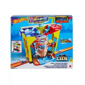Hot Wheels Stunt & Splash Car Wash Playset - 1 of 4