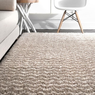Dimora Cream Handmade Shaggy Chevron 7' x 9' Area Rug
