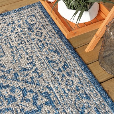 Gray and Navy Synthetic Medallion Flat Woven Reversible Rug