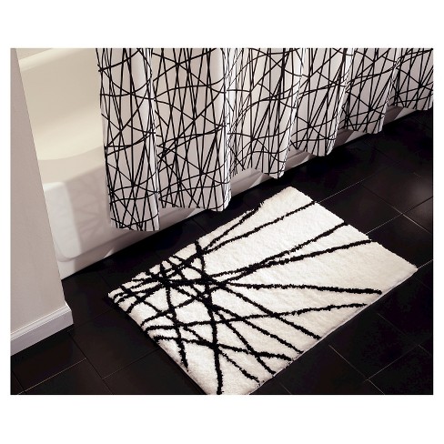 abstract bath rug (21x34") black/white - idesign : target