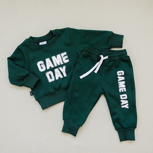 Kids Game Day Sports Fleece Jogger Set - Olive + Scout - 1 of 4