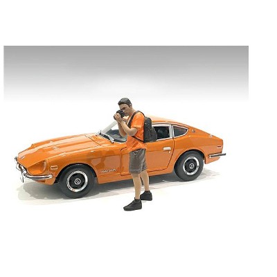 "Car Meet 2" Figurine VI for 1/24 Scale Models by American Diorama