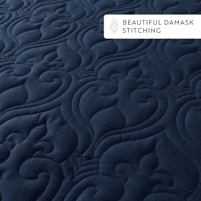 Becky Cameron Quilted Coverlet and Shams Set Damask Square Herringbone Pattern - Becky Cameron, Damask / Navy, King/California King — фото 5