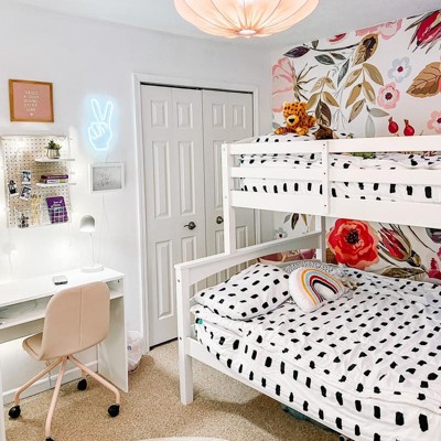 Rolling Kids' Desk Chair Pink - Pillowfort™ : Target