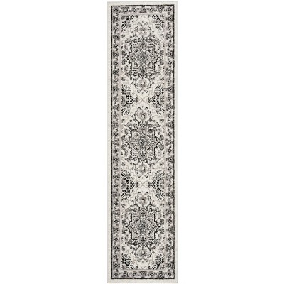 Skyler SKY126 Power Loomed Indoor Rugs - Safavieh