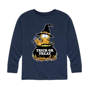 Boys' - Garfield - Trick Or Treat Long Sleeve Graphic T-Shirt - 1 of 4