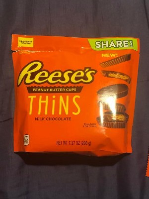 Reese's Peanut Butter Cups Thins Milk Chocolate 3.1 Oz Peg Bag