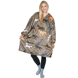 Catalonia Woman Blanket Hoodie Oversized Sweatshirt, Comfy Fleece Pullover Longe Sleeve, One Size Fits All, Gift Woman Wife - 1 of 4