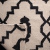 Dhurries DHU205 Hand Woven Area Rug  - Safavieh - 4 of 4