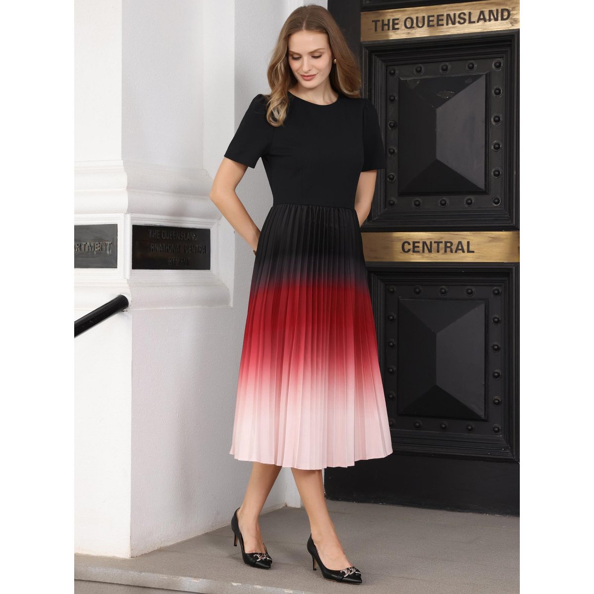 Женские платья INSPIRE CHIC Women's Pleated Short Sleeve Round Neck Dress Large Red — фото 3