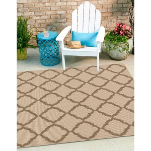 Unique Loom    Outdoor Trellis Raised Trellis Area Rug - 1 of 4