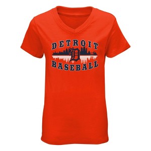 MLB Detroit Tigers Girls' V-Neck T-Shirt - 1 of 1