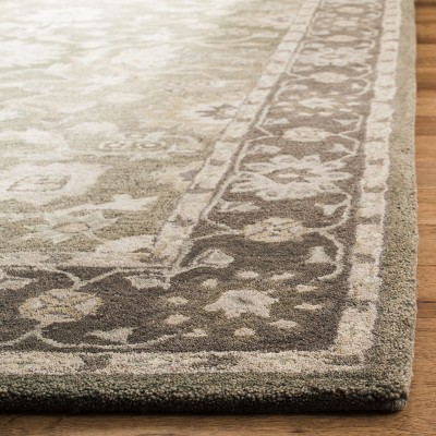 Handmade Elegance Round Gray Wool Tufted Rug, 36"