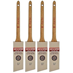 Wooster Genuine 1.5" Ultra/Pro Firm Thin Angle Sash Paintbrush 4-Pack # W4181-1.5-4PK - 1 of 3