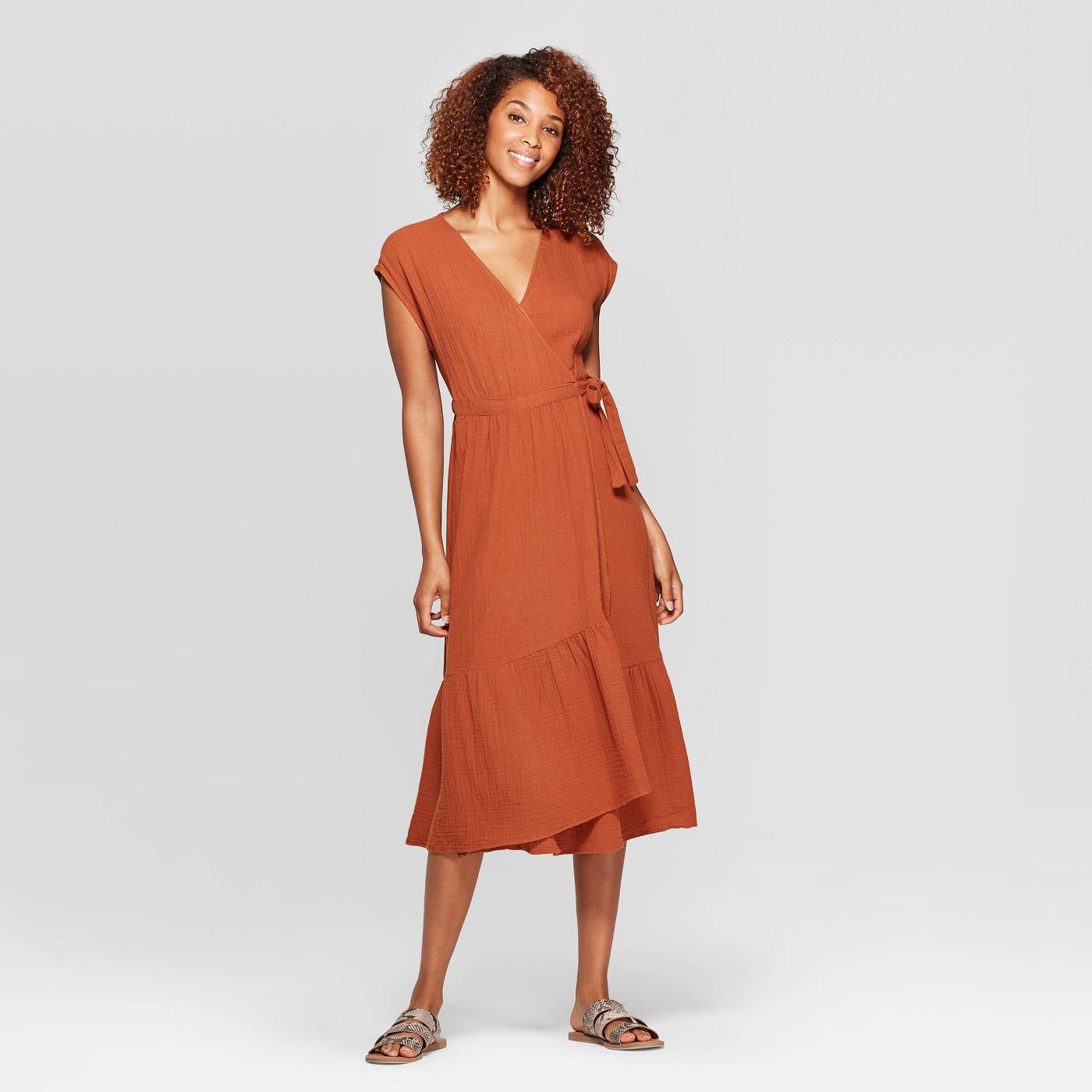 Women's Short Sleeve V-Neck V-Neck Ruffle Hem Midi Dress - Universal Thread™ - image 1 of 3