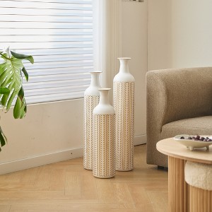 Metal Floor Standing Metal Vase  Gorgeous White Metal Vase 3-Piece Set Modern Style Home Furnishing  Home Decor for Living Room Bedroom and Office - 1 of 4