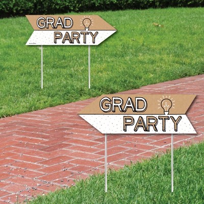 Big Dot of Happiness Bright Future - Graduation Party Sign Arrow - Double Sided Directional Yard Signs - Set of 2