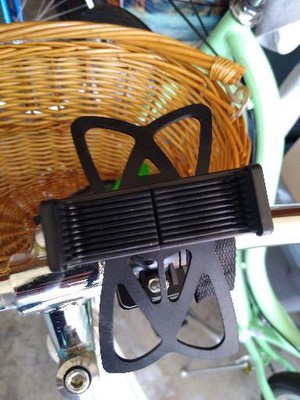 Target bike best sale cell phone holder