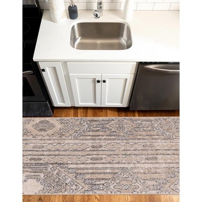 Ivory and Tan Geometric Indoor Runner Rug 2' 2" x 6' 1"