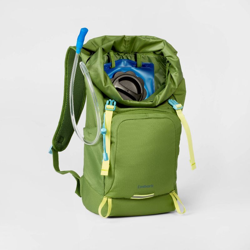 20L Hydration Pack Green - Embark&#8482;, 5 of 6
