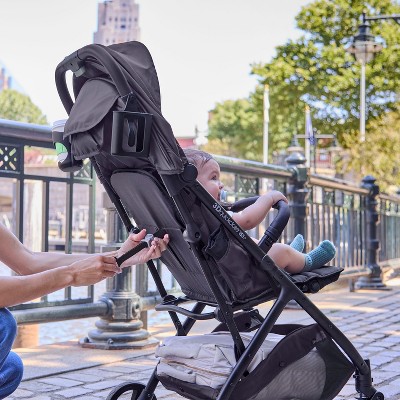 Ingenuity 3Dquickclose CS  Compact Fold Stroller - Black: Metal Frame, 5-Point Harness, EVA Tires, Single Configuration ‼️could be missing or broken parts ‼️