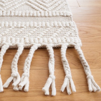 Ivory Hand-Tufted Wool 4' x 6' Braided Rectangular Rug