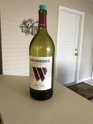 Woodbridge Pinot Noir Red Wine, 1.5 L Bottle, 13.5% ABV 