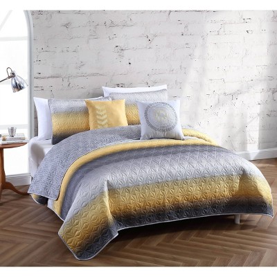 grey and yellow bedding target