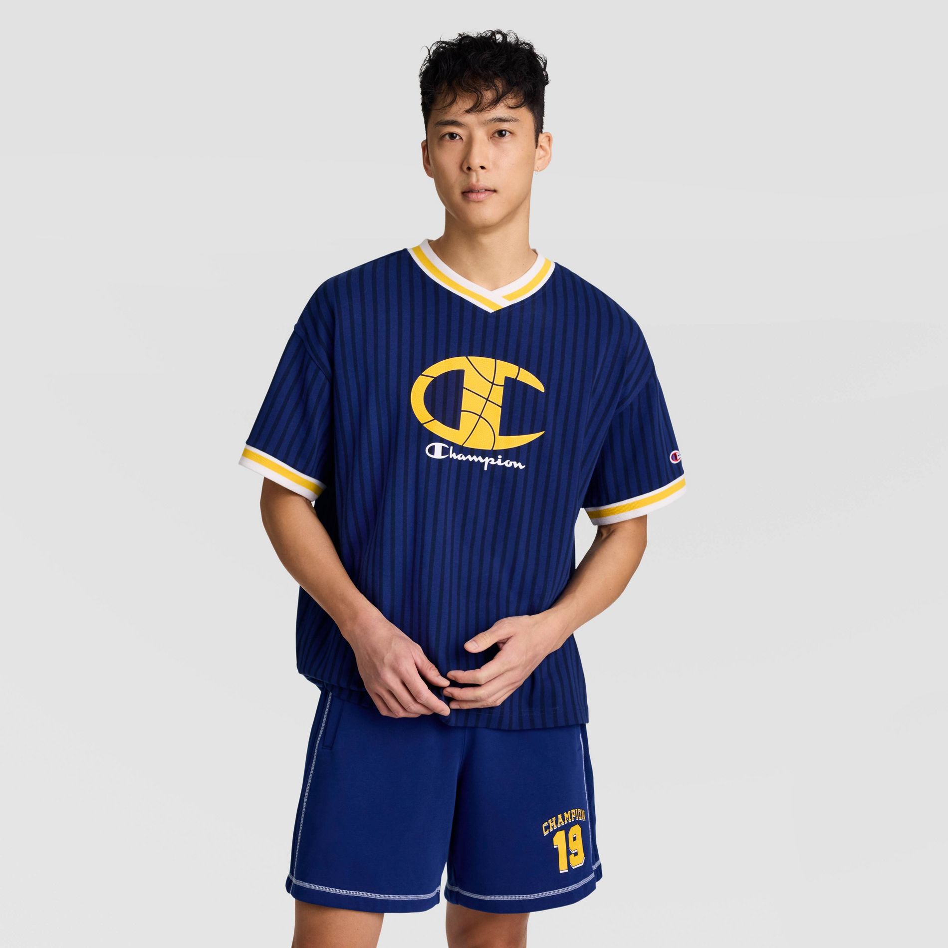 Champion Men's Classic Fit Heritage Hoops Short Sleeve T-Shirt - Blue Depths S