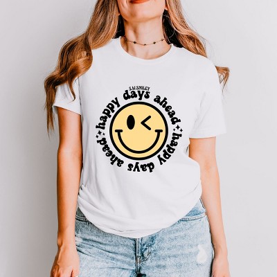 Simply Sage Market S.W.Smiley Happy Days Ahead Smiley Face Short Sleeve Tee - M - White