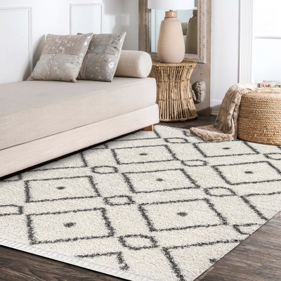Cream and Grey Diamond Shag Synthetic Area Rug 3x5