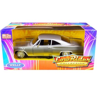 1965 Chevrolet Impala SS 396 Gray Metallic "Low Rider Collection" 1/24 Diecast Model Car by Welly