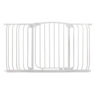 Dreambaby L790W Chelsea 38-53 Inch Wide Auto-Close Baby & Pet Wall to Wall Safety Gate with Stay Open Feature for Doors, Stairs, and Hallways, White