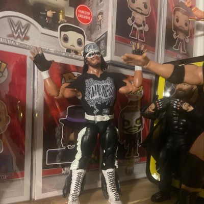 WWE Ultimate Edition “Macho Man” Randy Savage Action Figure, 6-in  /15.24-cm, with Interchangeable Heads, Swappable Hands, & Entrance Gear for  Ages 8 Years Old & Up : : Sports & Outdoors