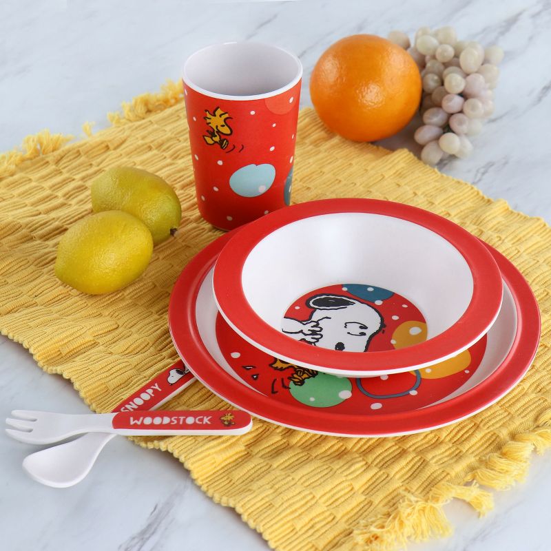 Peanuts Fun Times 5 Piece Kid's Bamboo Melamine Dinnerware Set in Red, 2 of 9