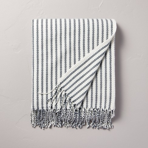 Black and white striped best sale blanket ikea