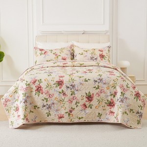 Farm and country style bedding set, three piece set - 1 of 4