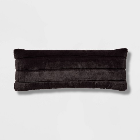 Black best sale oblong pillow