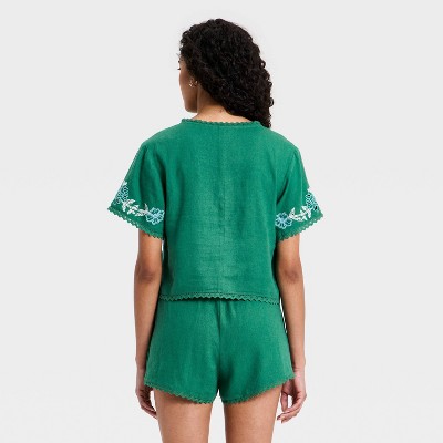 Women’s Short Sleeve Cutwork V-Neck Blouse – Universal Thread